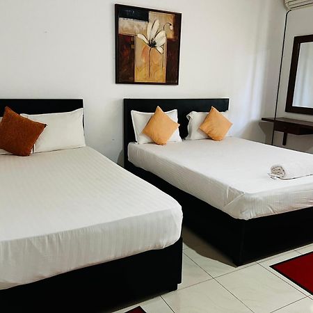 Ambalantota Sobaya Residence מראה חיצוני תמונה