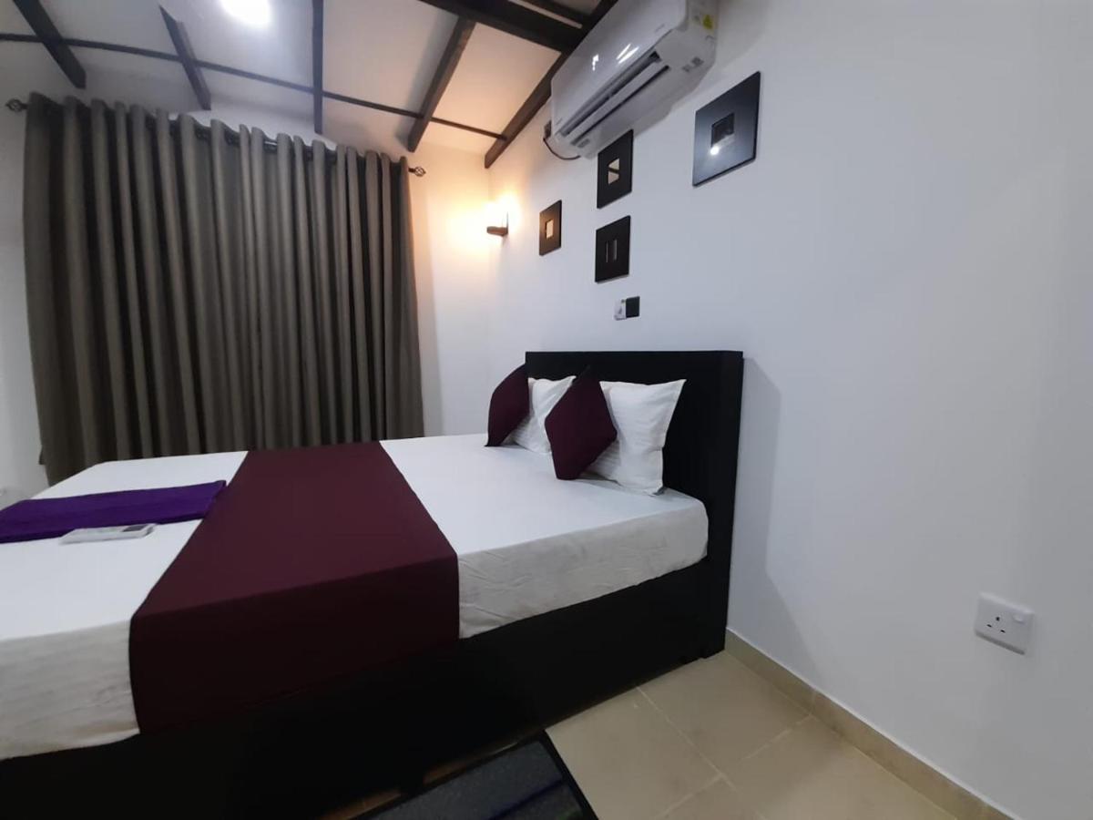 Ambalantota Sobaya Residence מראה חיצוני תמונה