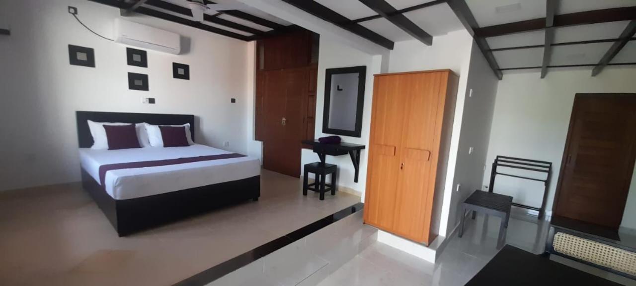 Ambalantota Sobaya Residence מראה חיצוני תמונה