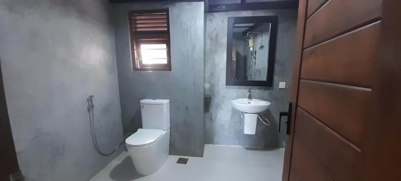 Ambalantota Sobaya Residence מראה חיצוני תמונה